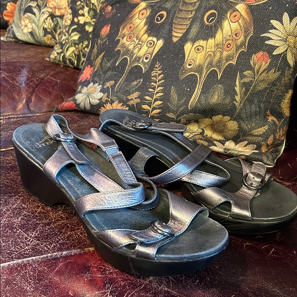 Dansko Metallic Strappy heeled Sandals